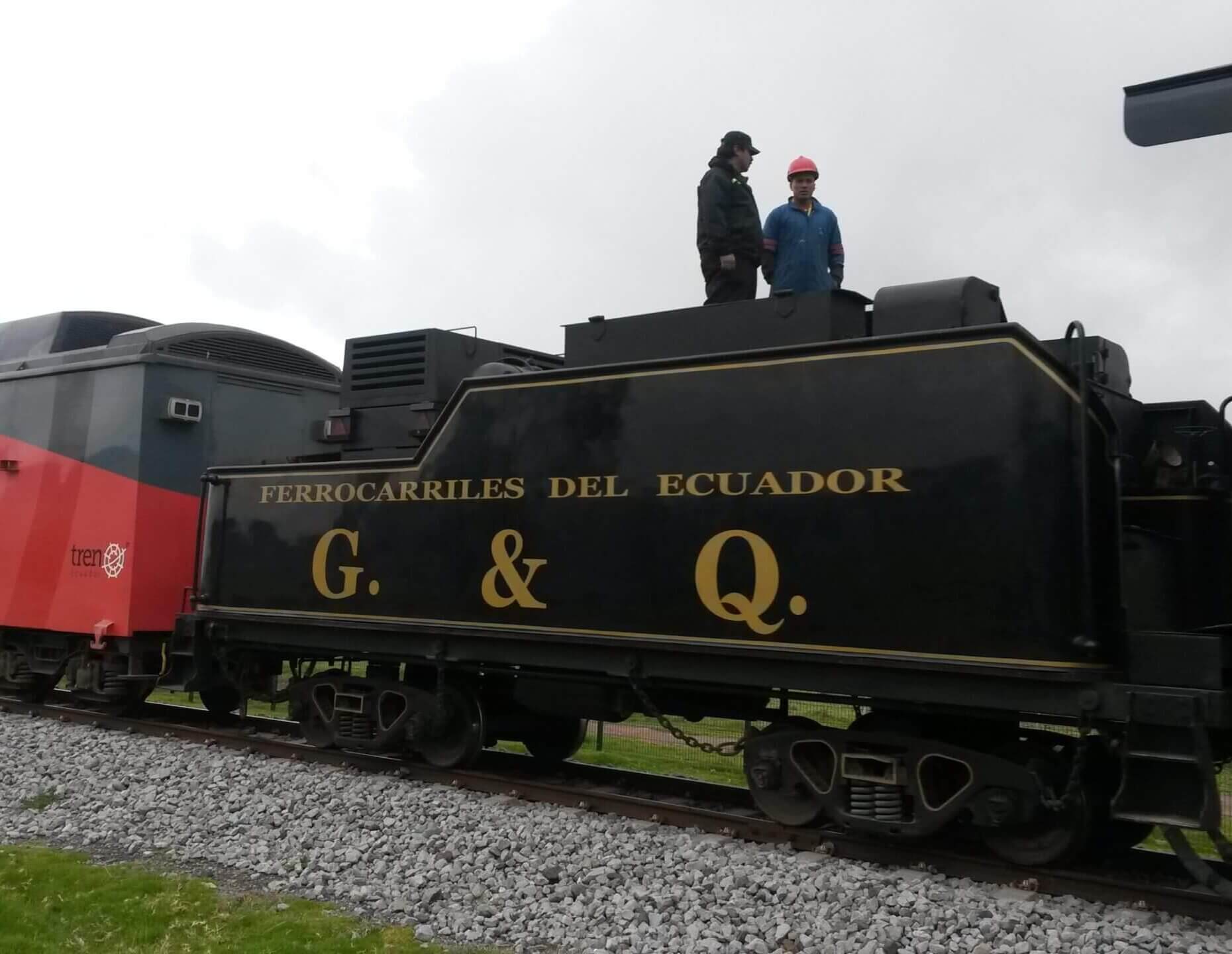 ecuador big five tour itinerary , you will see 5 of best places in ecuador for tourist