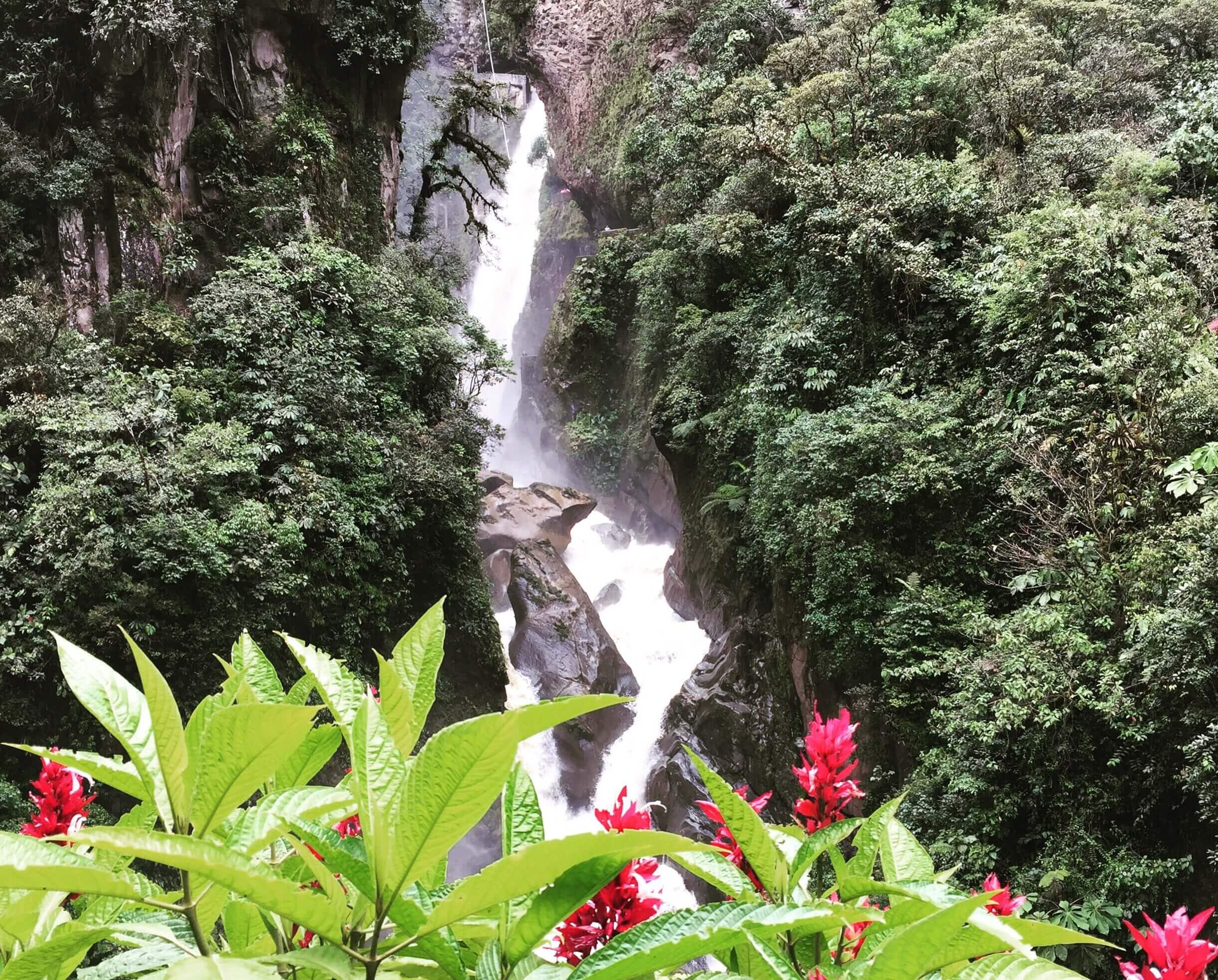 ecuador big five tour itinerary , you will see 5 of best places in ecuador for tourist