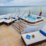 natural-paradise-luxury-yacht