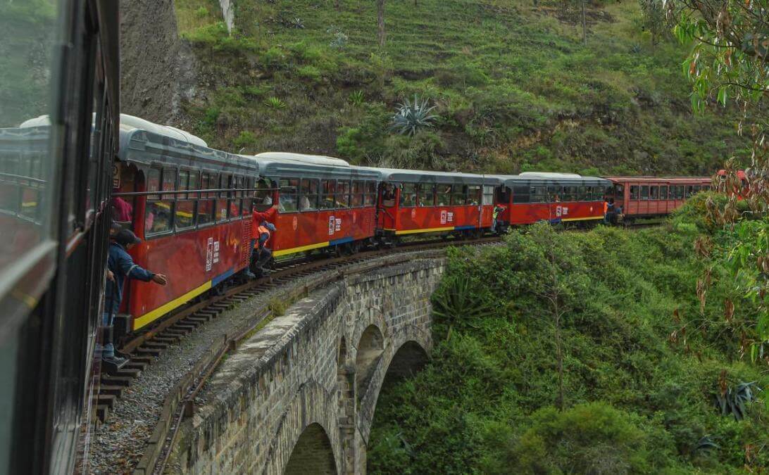 Otavalo Treasures with Ibarra Train Ride