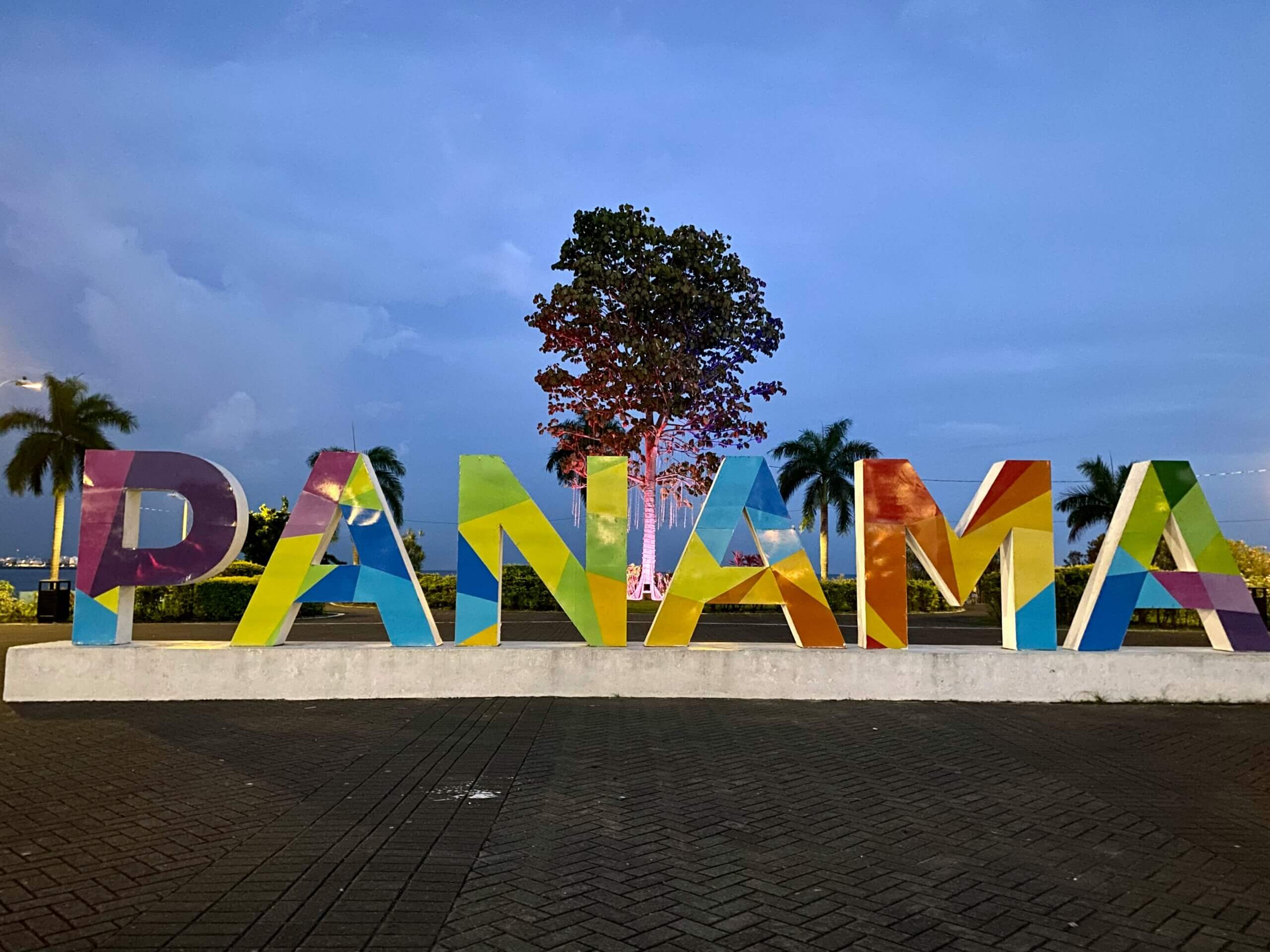 panama 8 days tour complete experience bocas del toro , embera tribe and canal de panama