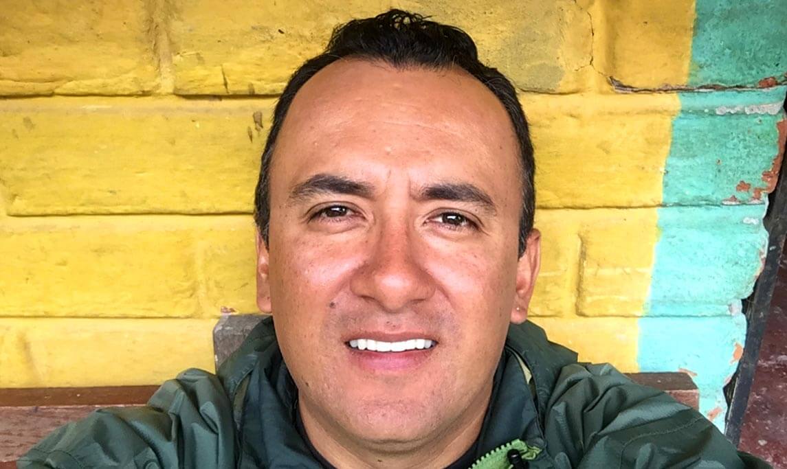 alejandro jacome guidecuador galapagos