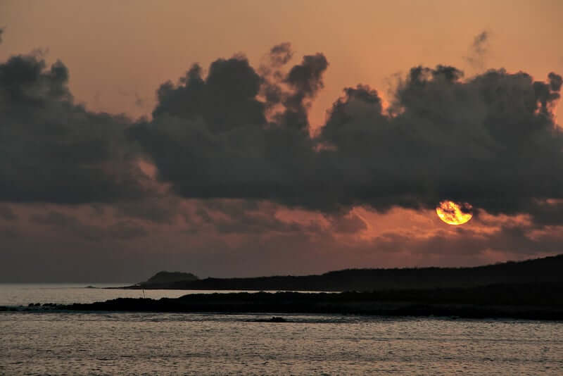 atardecer-en-galapagos