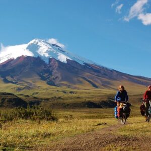 ecuador treasures bucket list 8 day tour