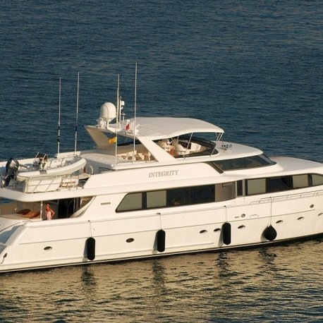 integrity-luxury-galapagos-yacht