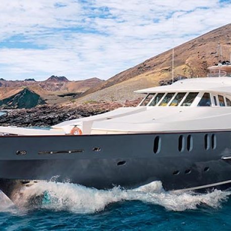 aqua-mare-luxury-galapagos