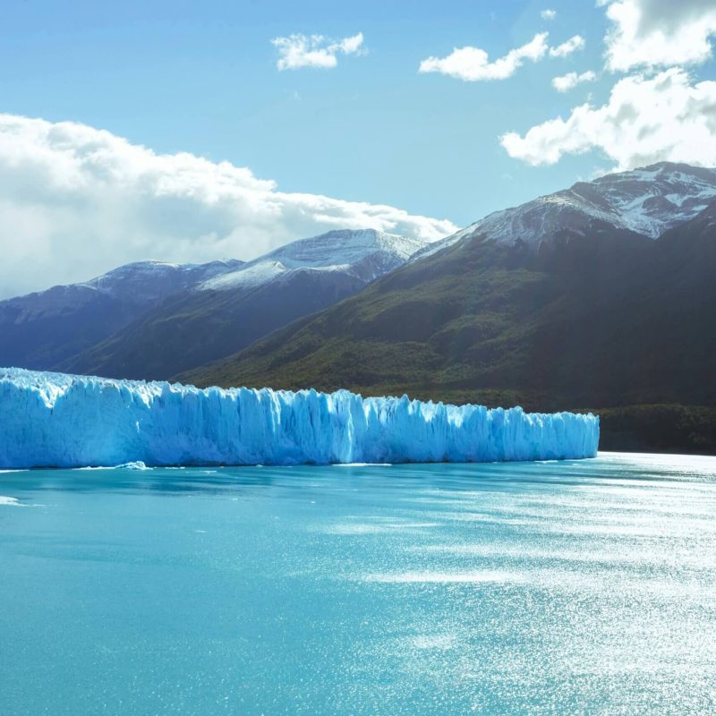 Patagonia tour 11 days start in Buenos Aires and end in Santiago de Chile