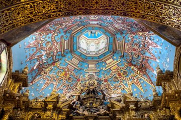 san francisco church quito ecuador