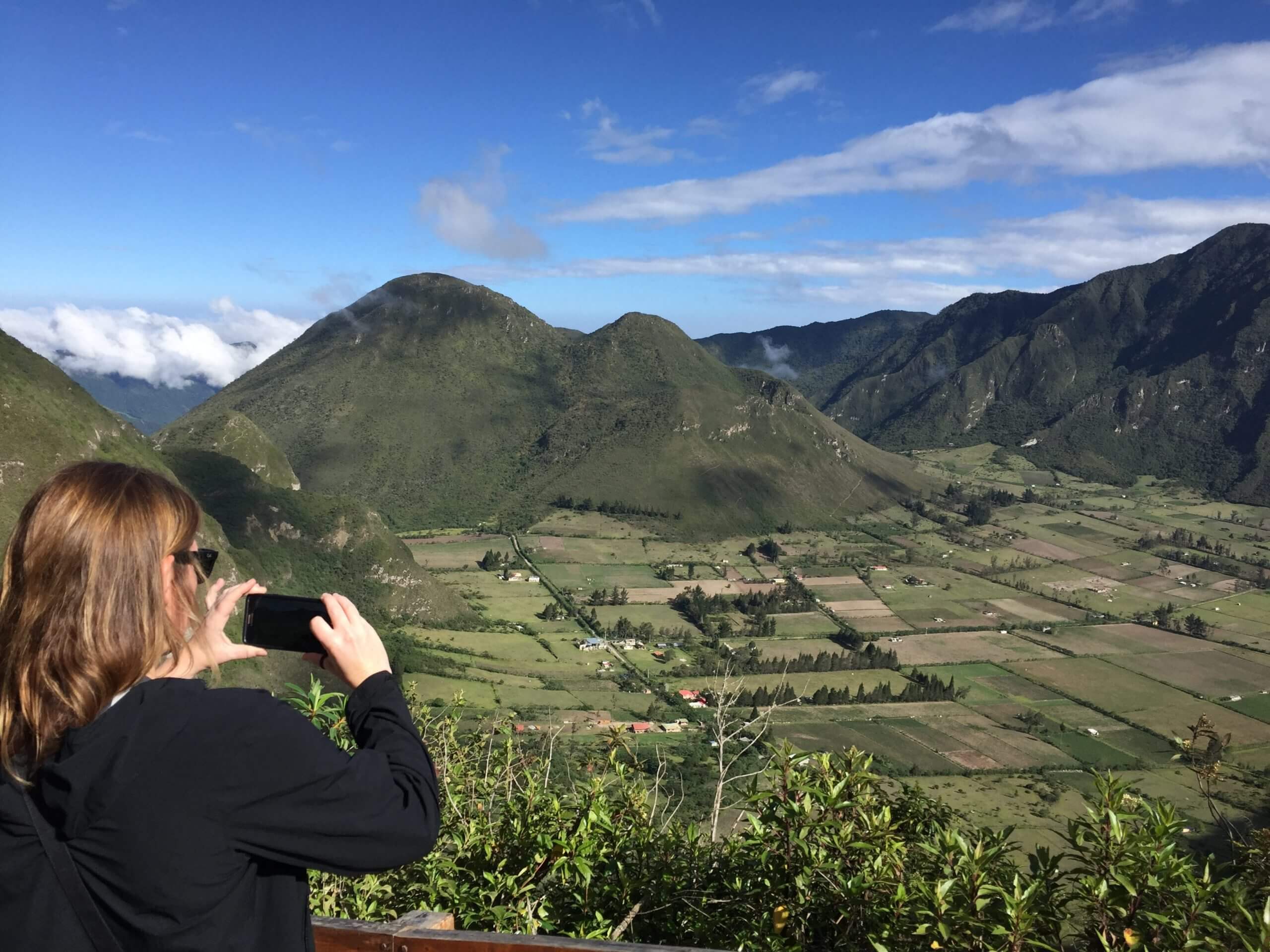 ecuador classic tour 8 days private