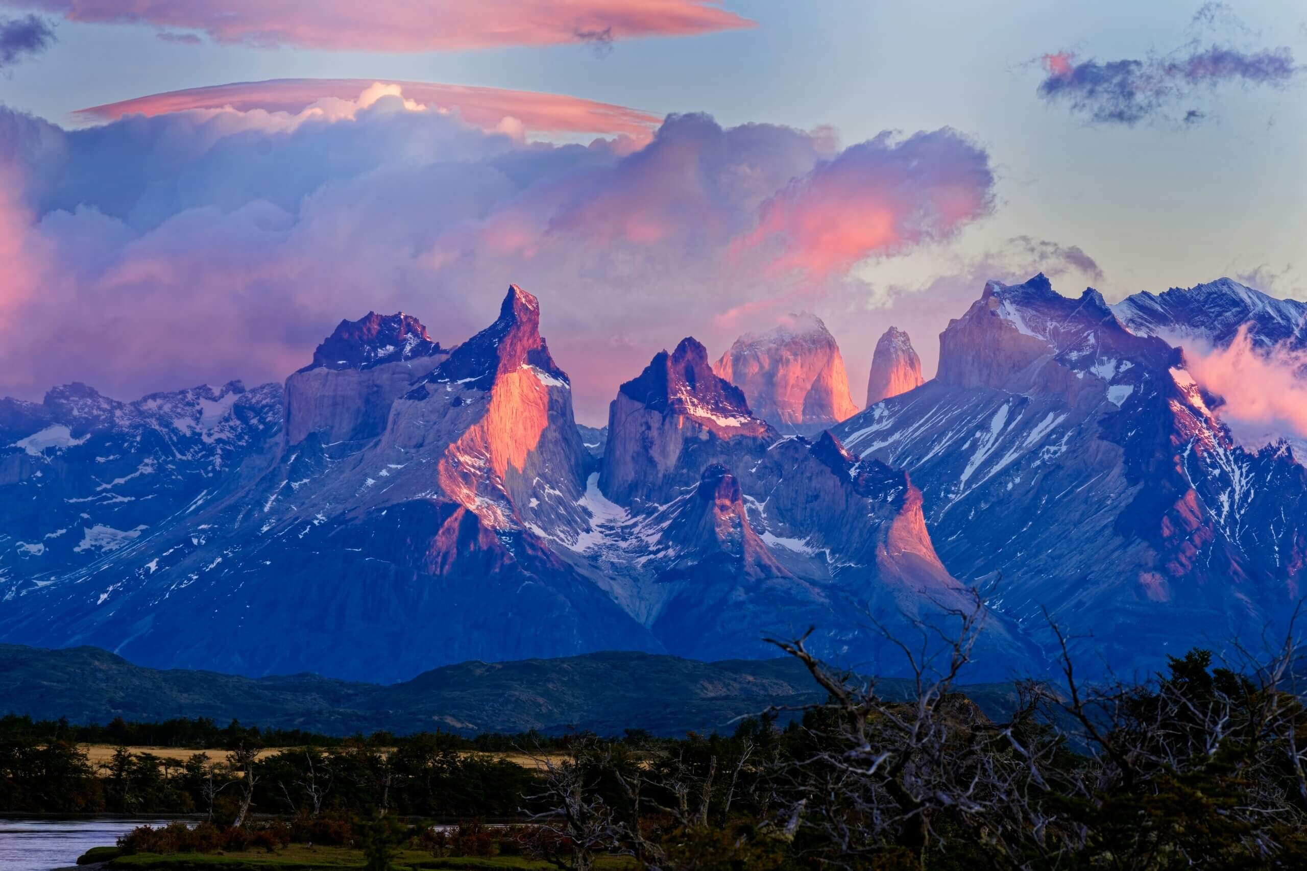 Patagonia tour 11 days start in Buenos Aires and end in Santiago de Chile